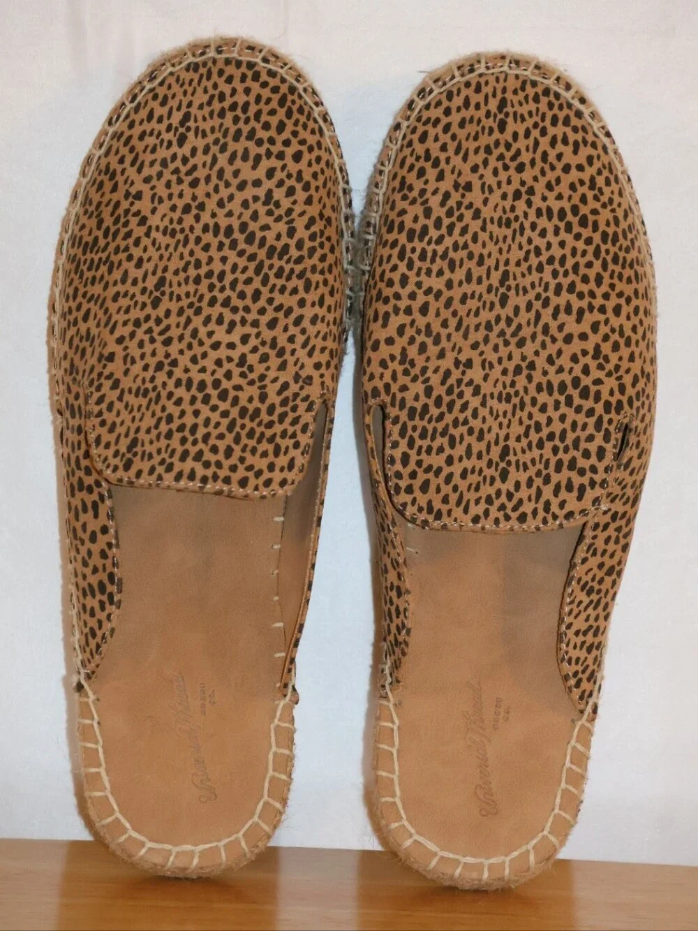 Universal Thread Clara Leopard Print Espadrille Mules.